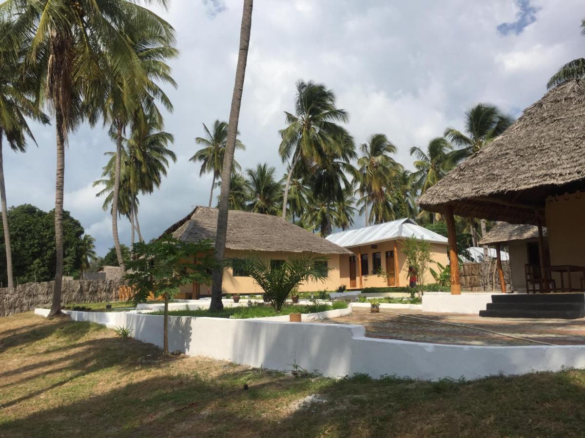 Mafia Neptune Villa Lodge Utende 외부 사진
