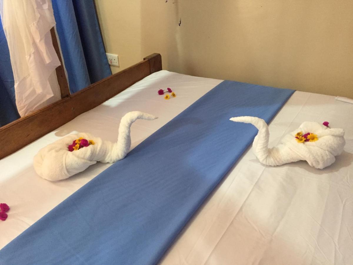 Mafia Neptune Villa Lodge Utende 외부 사진